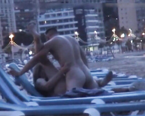 Geiles Amateurpärchen beim Ficken an einem spanischen Strand erwischt