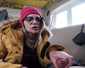 Wunderschöne Blondine beim Sex mit versteckter Kamera gefilmt